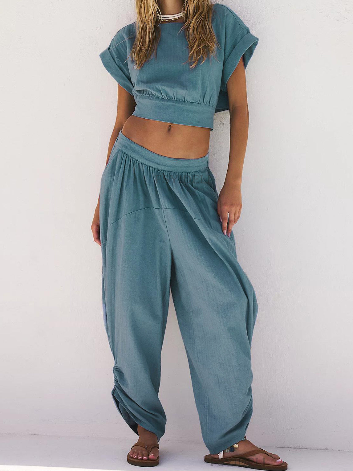 Casual Crop Top and Pants Set