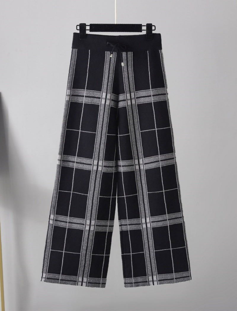 Grid Print Wide-Leg Pants