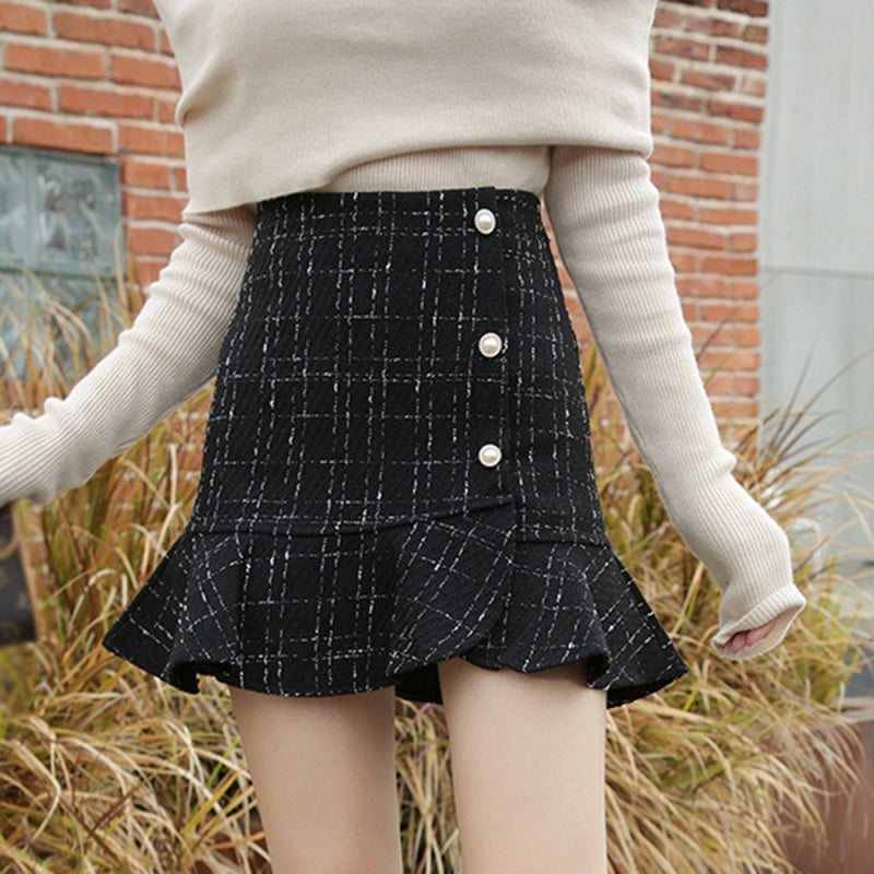 Ruffle Plaid Button Skirt