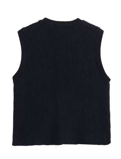 Double-Pocket Knit Vest