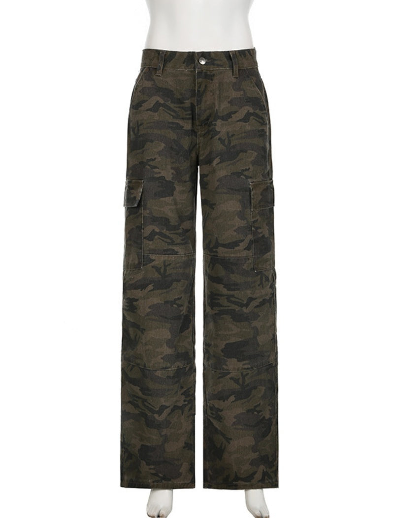 Camouflage Multi-pocket Relaxed-fit Jeans