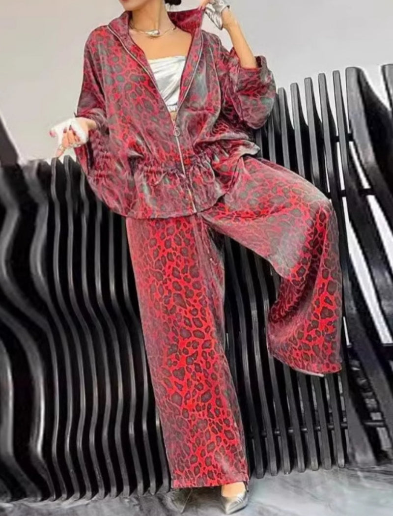 Relaxed Leopard Print Lounge Set