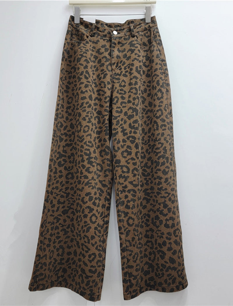 High-Waist Leopard Print Wide-Leg Pants