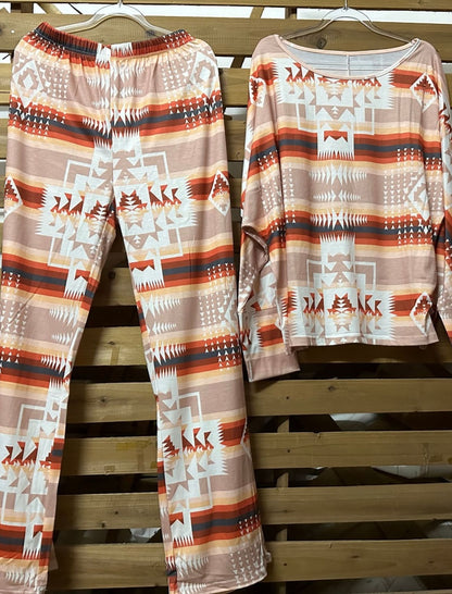 Geometric Print Lounge Set