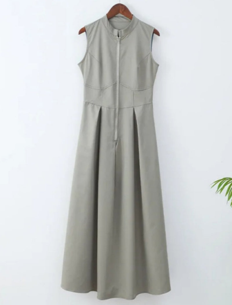 Sleeveless Keyhole Cutout Maxi Dress