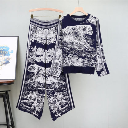Printed Sweater and Pants Set