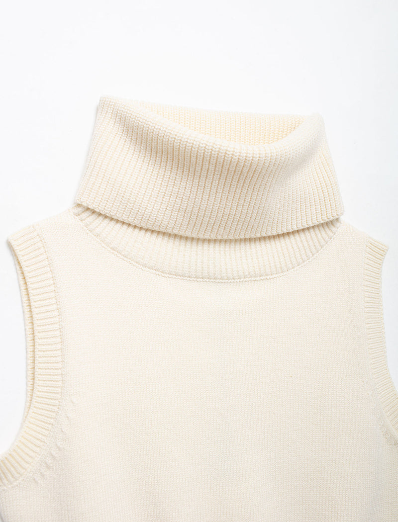 Mock Neck Knitted Cropped Tank Top