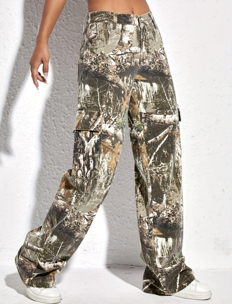 Relaxed Fit Camo Cargo Pants