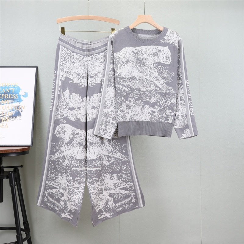 Printed Sweater and Pants Set