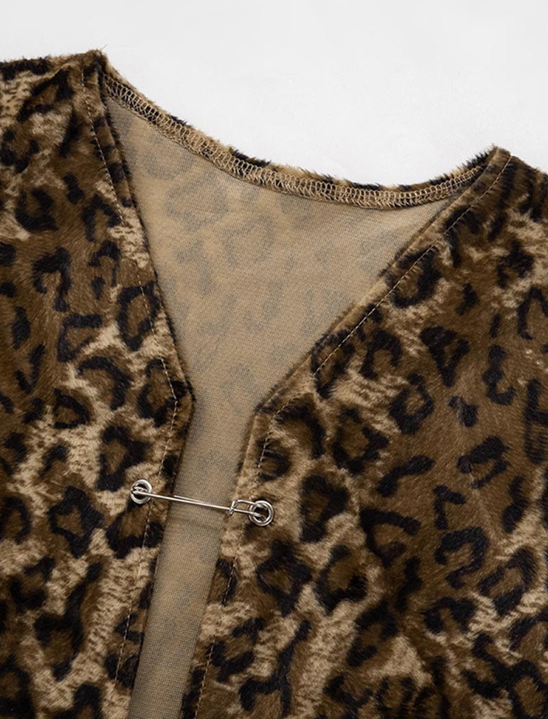 Toggle Fasten Fuzzy Leopard Vest