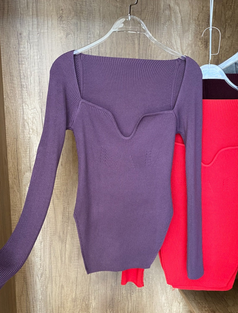 Sweetheart Neck Long Sleeve Knit Top