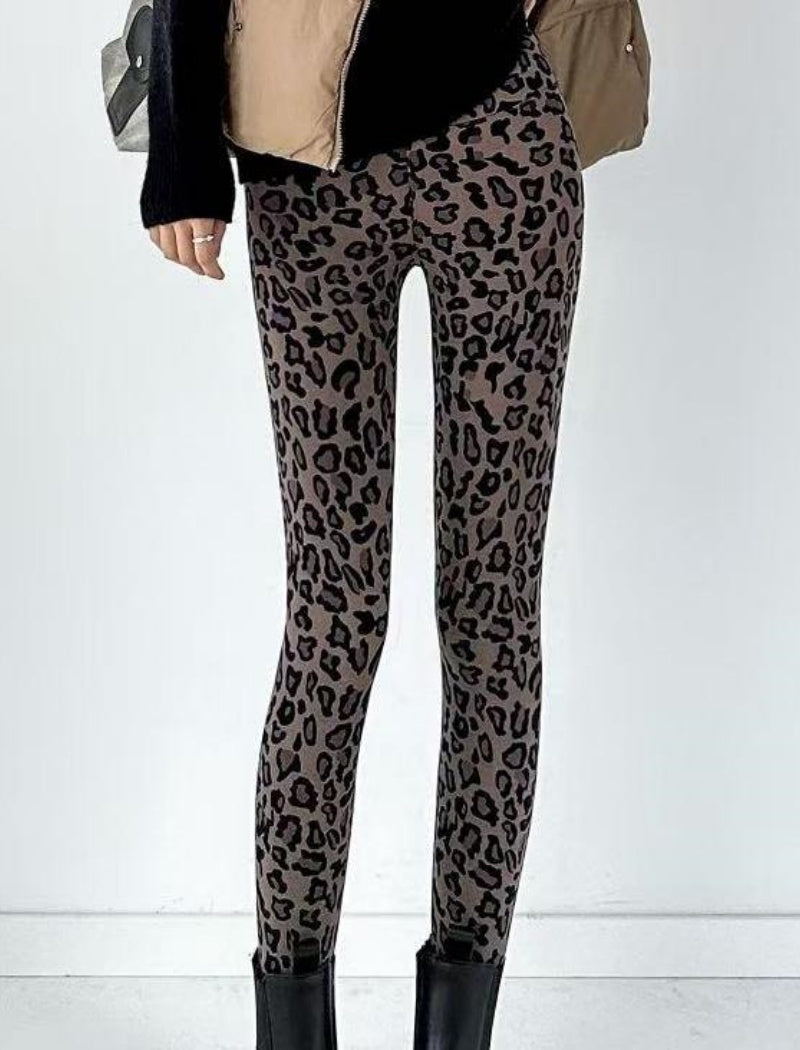 Leopard Print Fleece-Lined Leggings