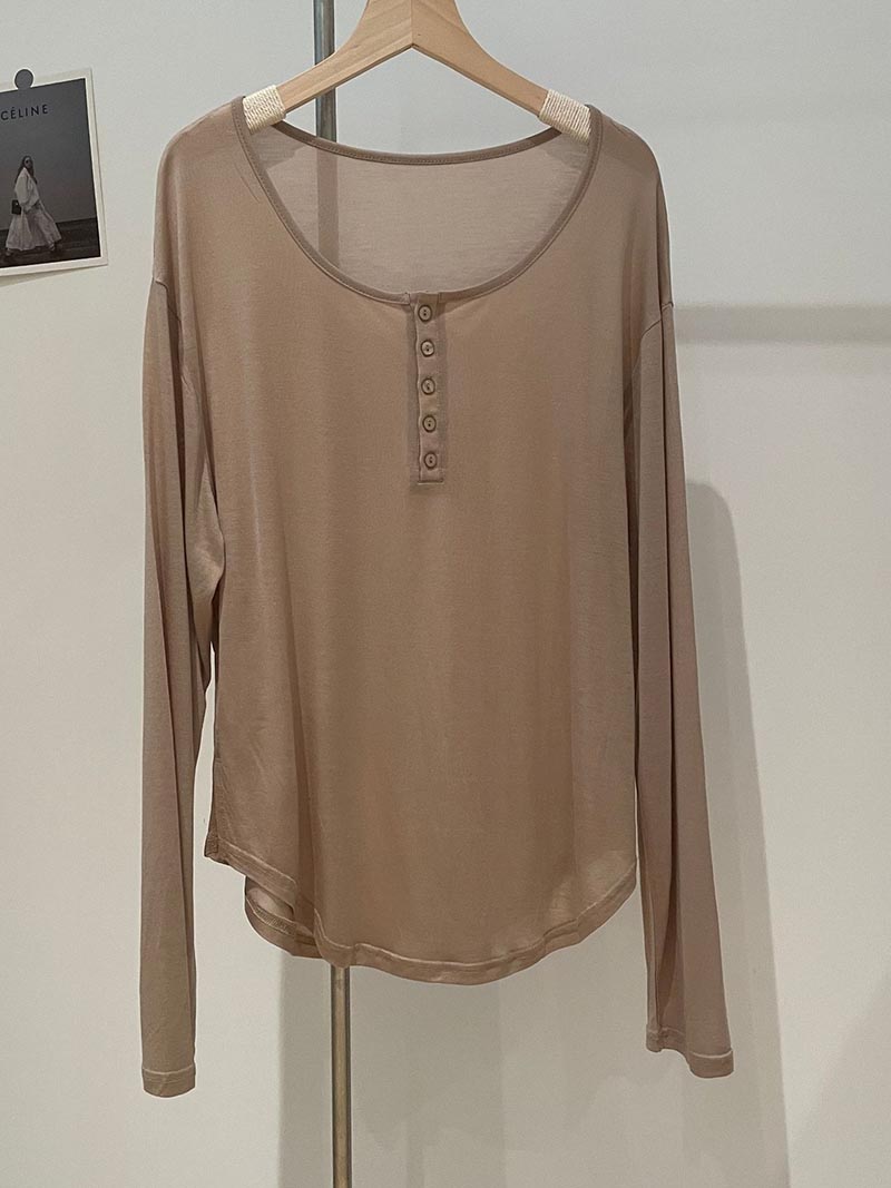 Buttoned Scoop Neck Sun Protection Top