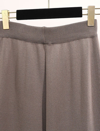 Color-Block Knit Sweater and High-Waisted Wide-Leg Pants Set