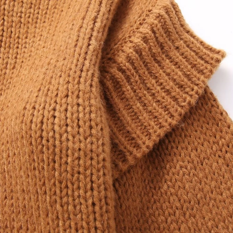 Chunky Knit Hooded Pullover