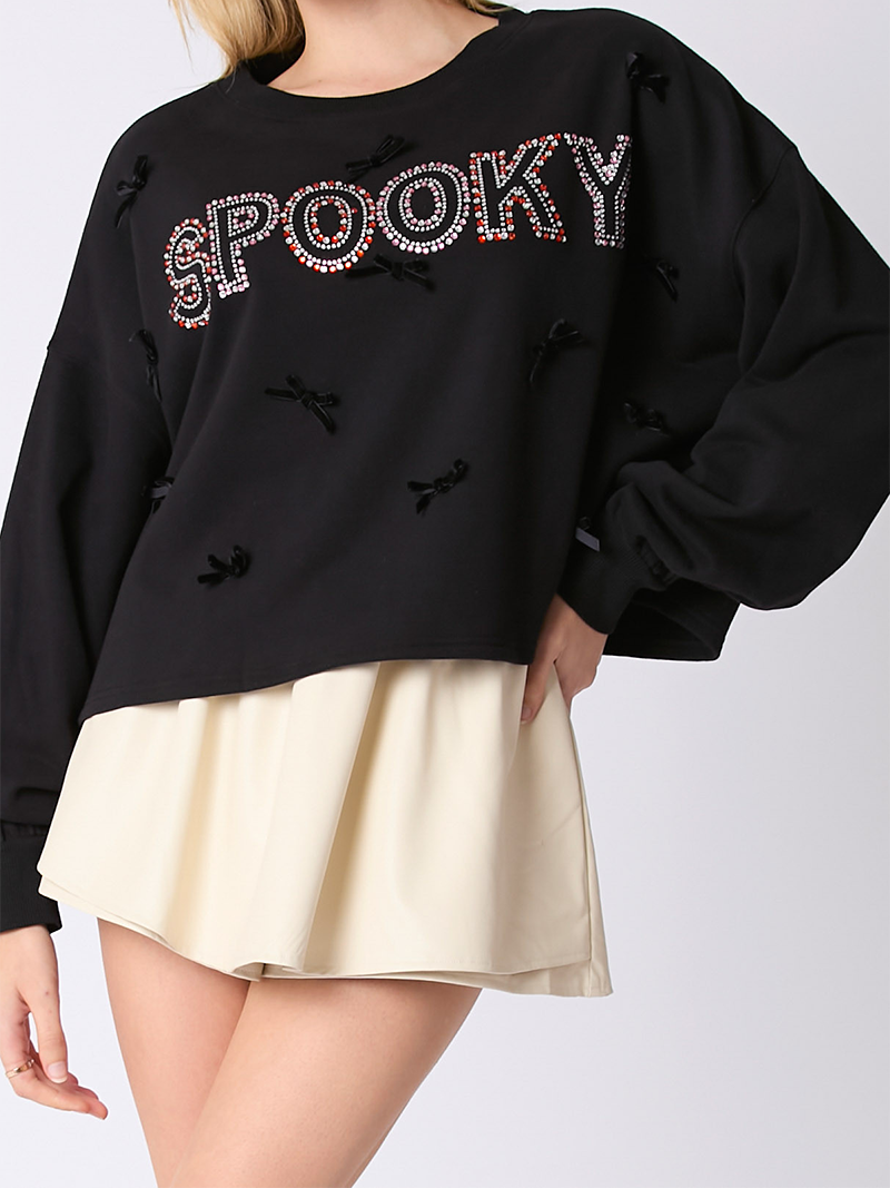 Spooky Bat Graphic Cropped Top