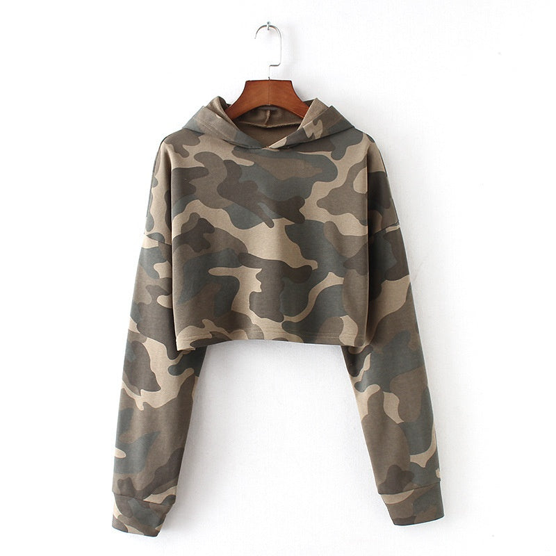 Camouflage Cropped Hoodie [NON-RETURNABLE]