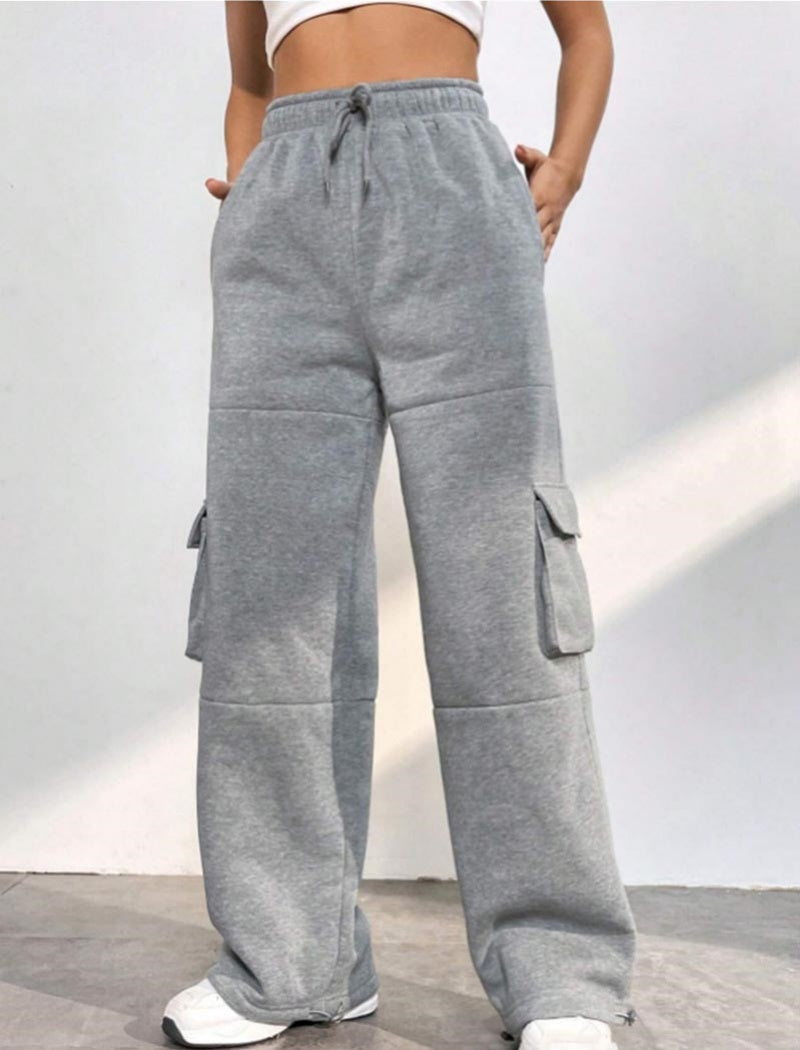 Wide-Leg Cargo Pants