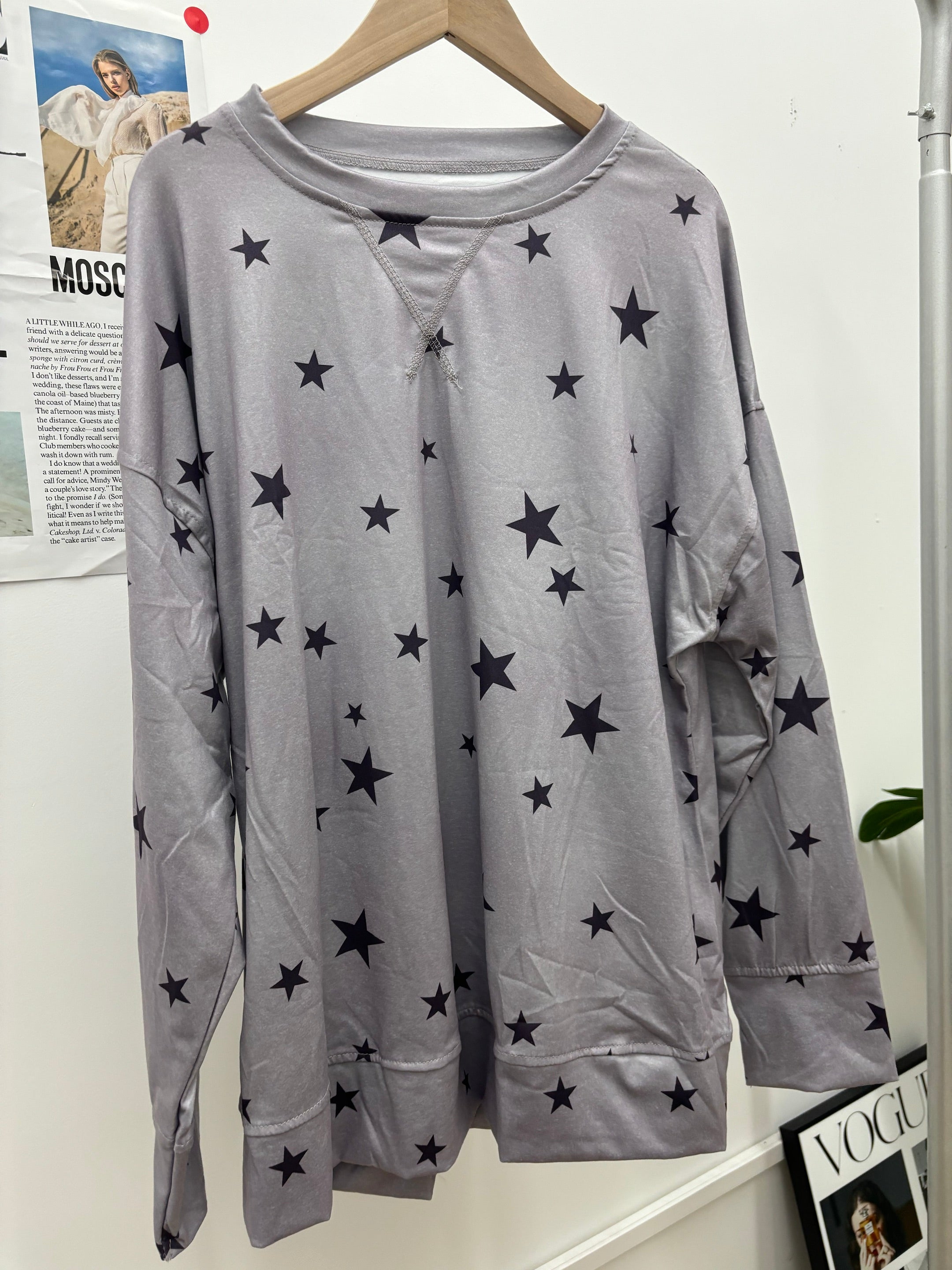 Star Print Oversized Pullover Top