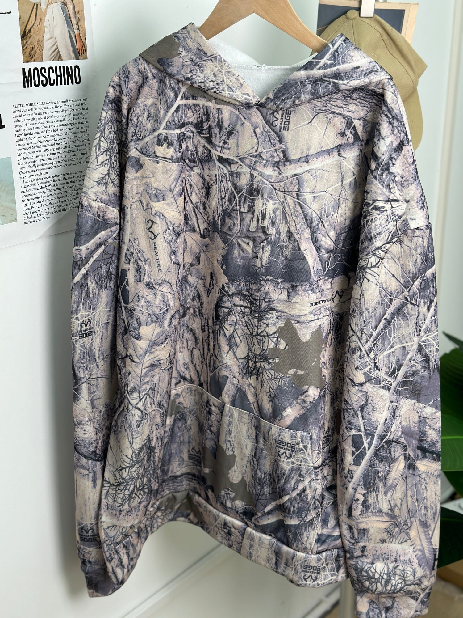 Camo Print Zip-Up Hoodie