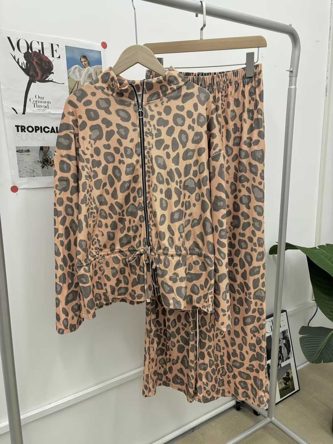 Relaxed Leopard Print Lounge Set