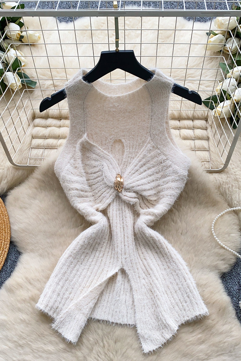 Knit Sleeveless Tank Top with Ruched Center