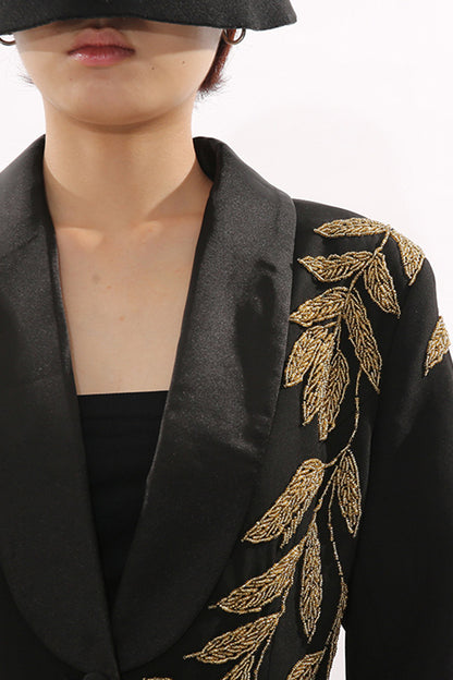 Elegant Leaf Pattern Blazer