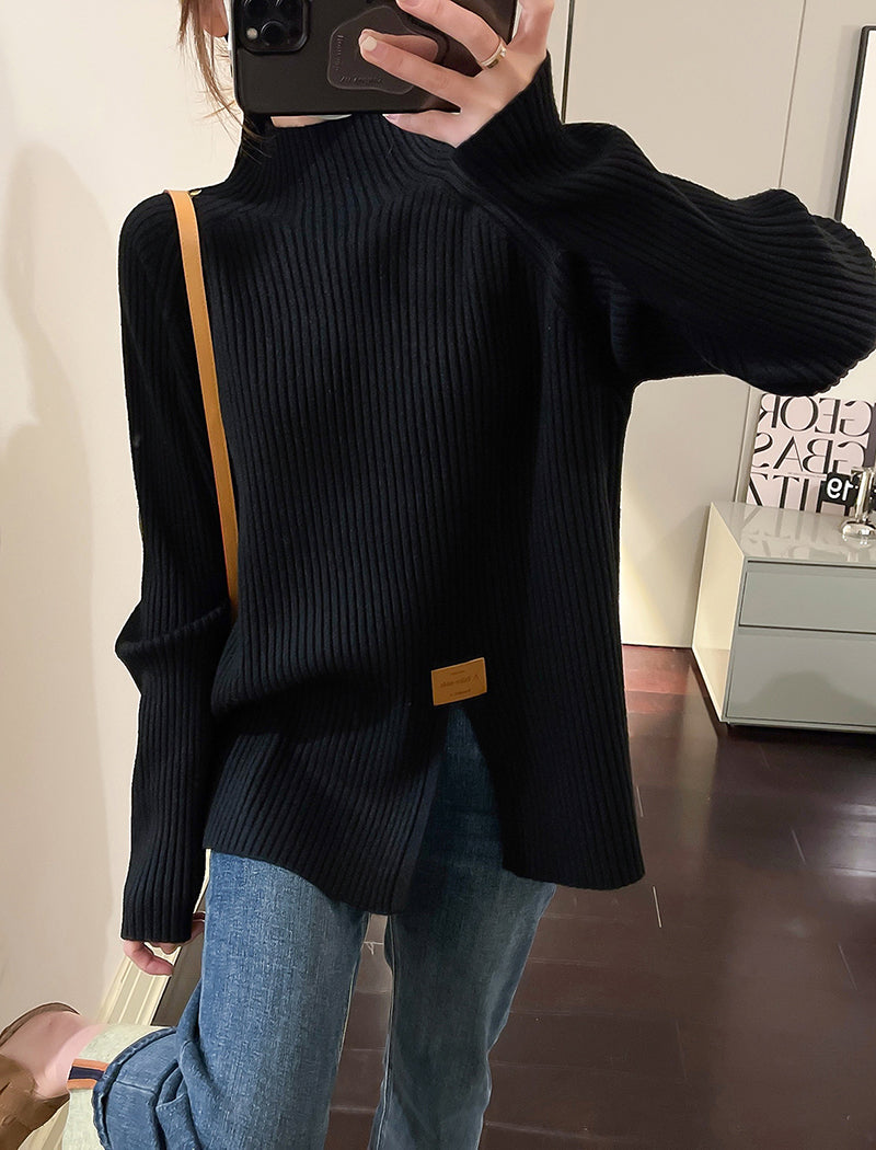 Oversized Ribbed Turtleneck Sweater